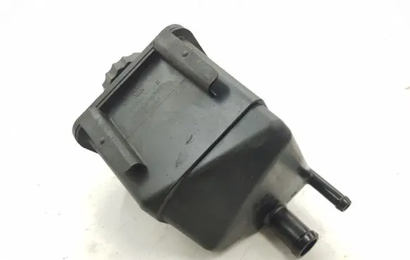 Chrysler 300 - 300C Power steering fluid tank/reservoir 04782345AC