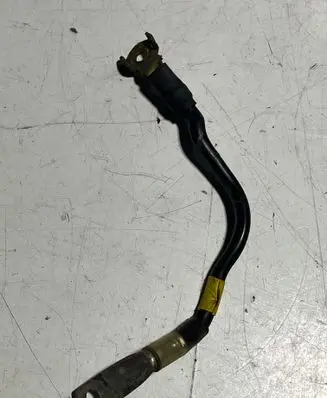 Volkswagen Touran II Negative earth cable (battery) 