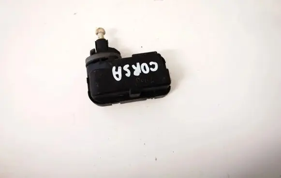 Headlight level adjustment motor