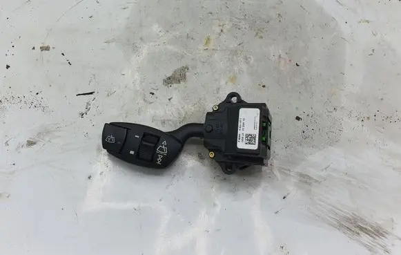 BMW 5 E60 E61 Wiper control stalk 6924107F 01206110