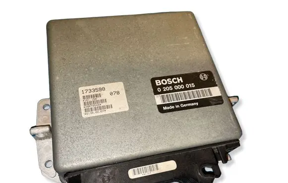 BMW 8 E31 Engine control unit/module ECU 0205000015