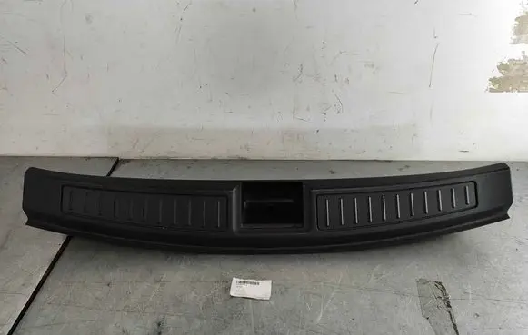 Tesla Model S Trunk/boot sill cover protection 101082401D