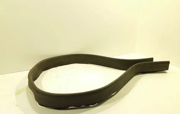 Mercedes-Benz E W212 Engine compartment rubber A2126280800