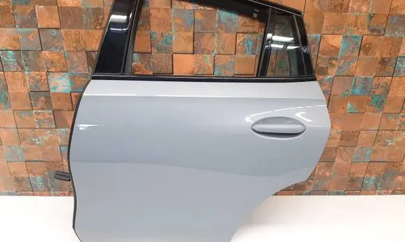 BMW X6M G06 F96 Rear door 