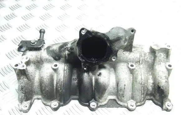 Audi A3 S3 8P Intake manifold 03G129713