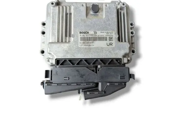 Honda CR-V Engine control unit/module ECU 0281013633 37820-R06-E16