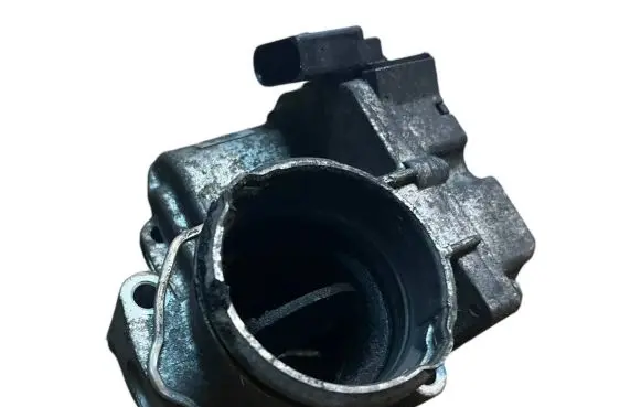 Skoda Fabia Mk2 (5J) Throttle valve 045128063 A2C53091014 2111091948