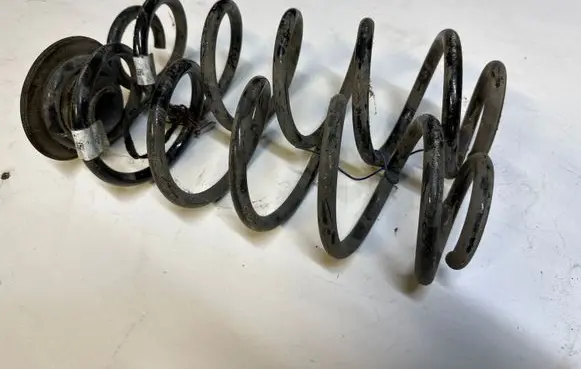 Audi A3 S3 8V Rear coil spring