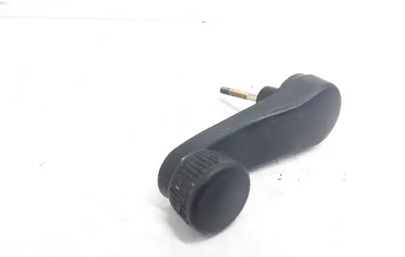 Volkswagen PASSAT B4 Front door window winding handle 3A0837581B
