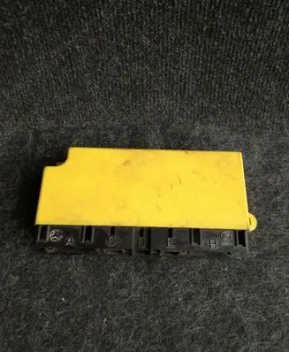 Mercedes-Benz E W124 Comfort/convenience module 1248203126