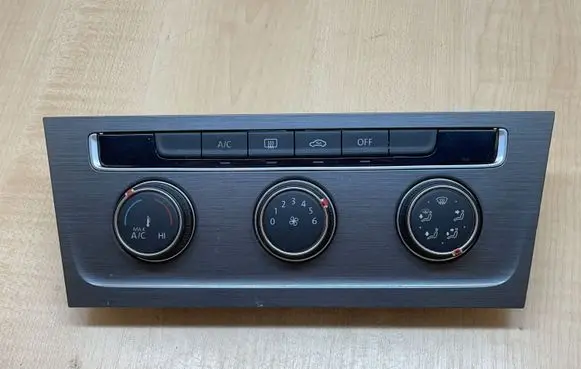 Volkswagen Golf VII Interior fan control switch 5G0907426J Z5G2863041 5G2863099