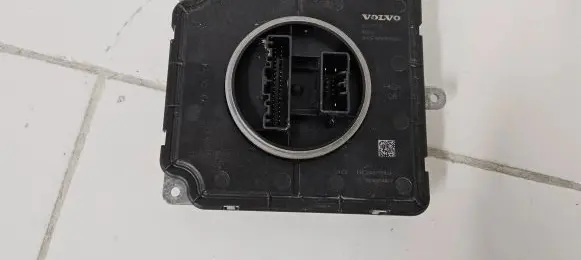 Volvo S60 Xenon control unit/module 31427776