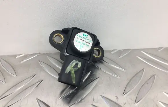 Mercedes-Benz E W212 Air pressure sensor A0061539728 0261230190