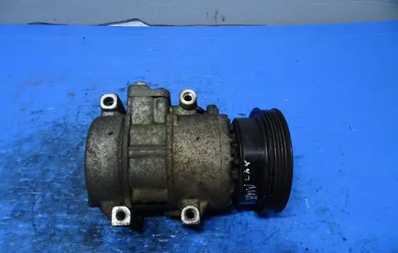 Hyundai i20 (PB PBT) Air conditioning (A/C) compressor (pump) 1B331-03300