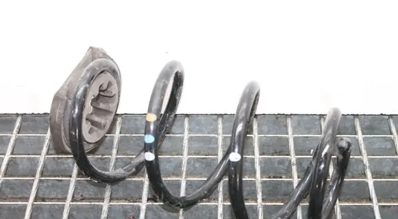 Mercedes-Benz CLA C118 X118 Rear coil spring