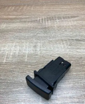 Toyota Avensis T250 Hazard light switch 157963 TR9503