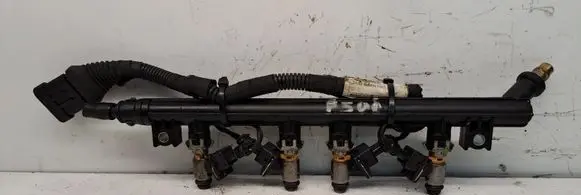 Fiat 500 Fuel injector supply line/pipe 