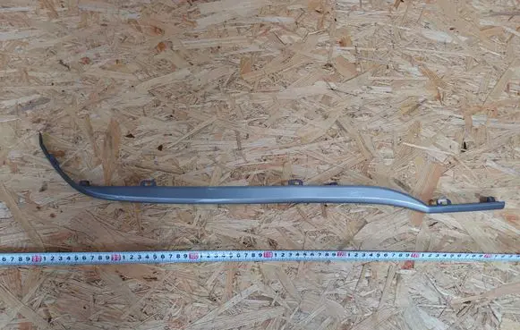 Suzuki Vitara (LY) Rear bumper trim bar molding 7187486RL