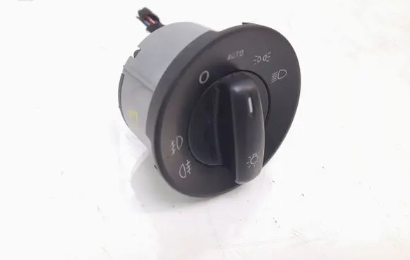 Skoda Octavia Mk2 (1Z) Light switch 1Z0941431J