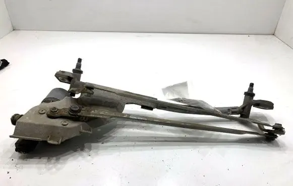Ford Fiesta Front wiper linkage and motor 8A6117500AF