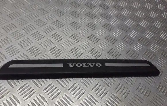 Volvo S40 Sill/side skirt trim 08622671
