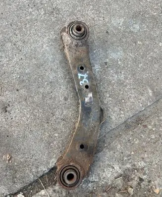 Hyundai ix35 Rear upper control arm/wishbone