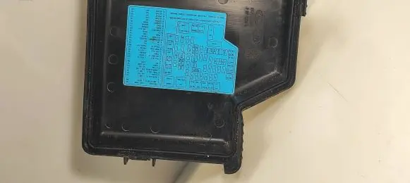 Hyundai Santa Fe Fuse box cover 911152B030