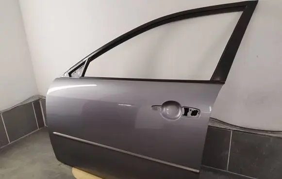 Mazda 6 Front door