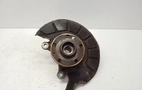 Volkswagen Tiguan Front wheel hub