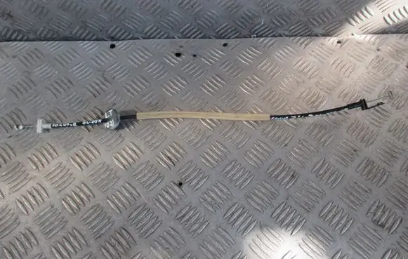 Ford Focus Rear door cable line 