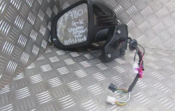 Mercedes-Benz G W463 2nd Gen Front door electric wing mirror 