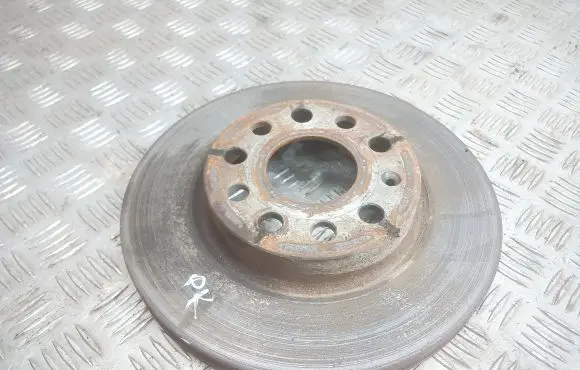 Skoda Octavia Mk2 (1Z) Front brake disc