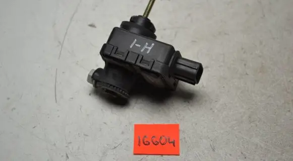 Honda CR-V Headlight level adjustment motor 0307852367