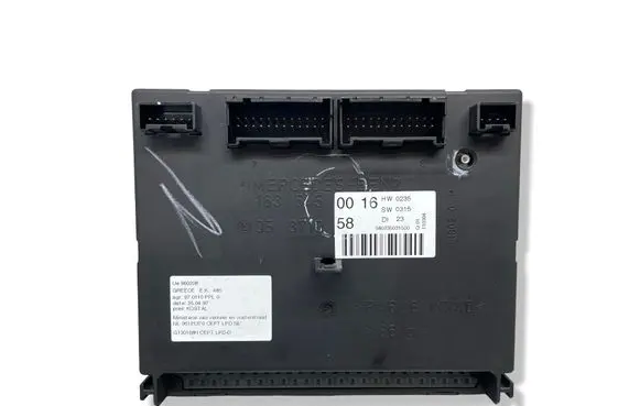Mercedes-Benz ML W163 SAM control unit 053710 HW0235