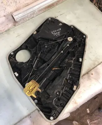 BMW X4 G02 Rear door window regulator with motor 7417372