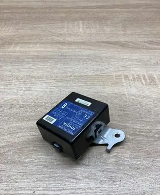 Toyota Prius (XW20) Door control unit/module 8974147100 61B173000