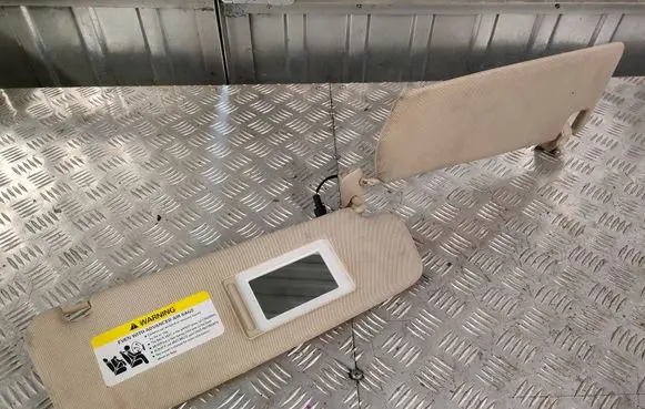 Audi Q7 4L Sun visor 4L0857552D