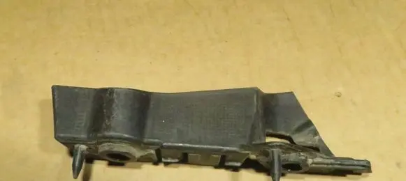 Audi A4 S4 B7 8E 8H Front bumper mounting bracket 8K0807283