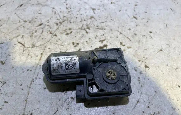 Dodge Challenger Exhaust pressure sensor 05881AA 89411E 045102710246