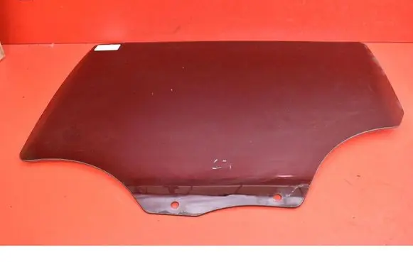 Rear door window glass