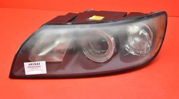 Volvo S40 Headlight/headlamp 30698873