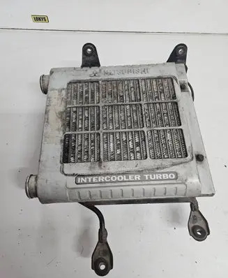 Mitsubishi Space Gear Intercooler radiator MR126100