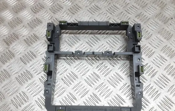 Volkswagen Touran I Other dashboard part 1T0858005A