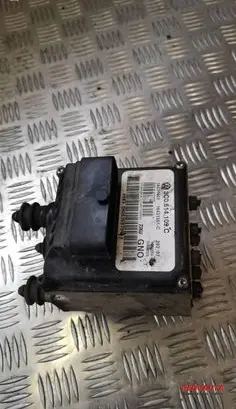 Volkswagen PASSAT B6 ABS Pump 3c0614109c