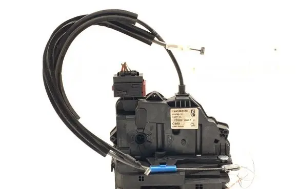 Opel Movano C Rear door lock 1395393080
