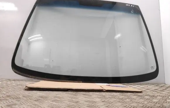 Nissan Primera Front windscreen/windshield window DOT184AS1M251 43R000362
