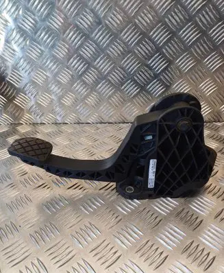 Seat Leon (1P) Clutch pedal 1K1721059CH 25001999 ZD15012007