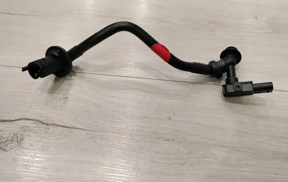 Audi A6 S6 C8 4K Vacuum line/pipe/hose 4K0611933E