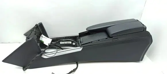 Mercedes-Benz E W212 Center console A2126801410