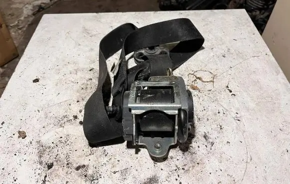 Ford Fiesta Front seatbelt 2S6AA61296EF 2S6AA61296